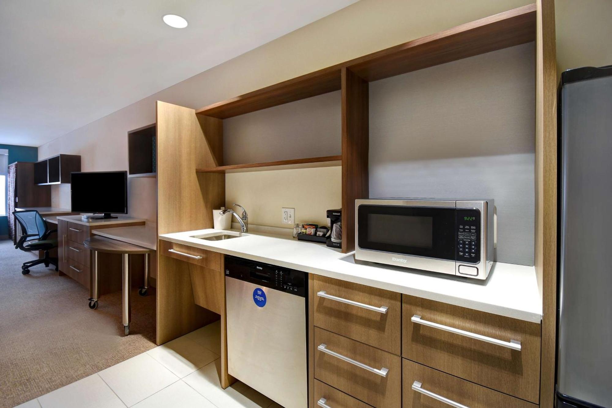 Home2 Suites Wichita Downtown Delano, Ks Екстер'єр фото