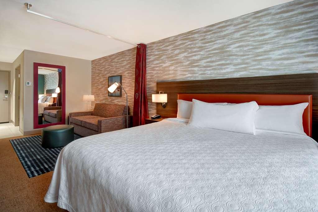 Home2 Suites Wichita Downtown Delano, Ks Номер фото